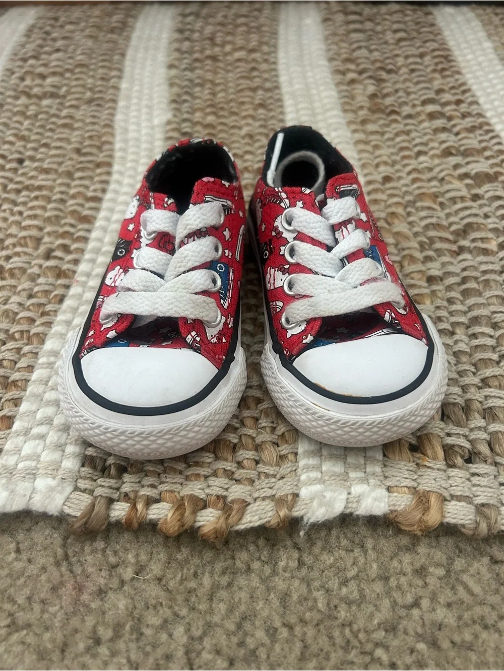 Converse Hello Kitty Sneakers